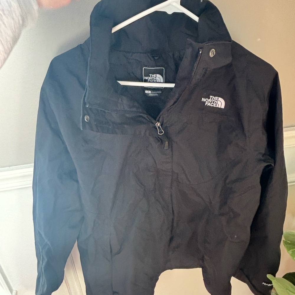 The North Face Classic Black Windbreaker